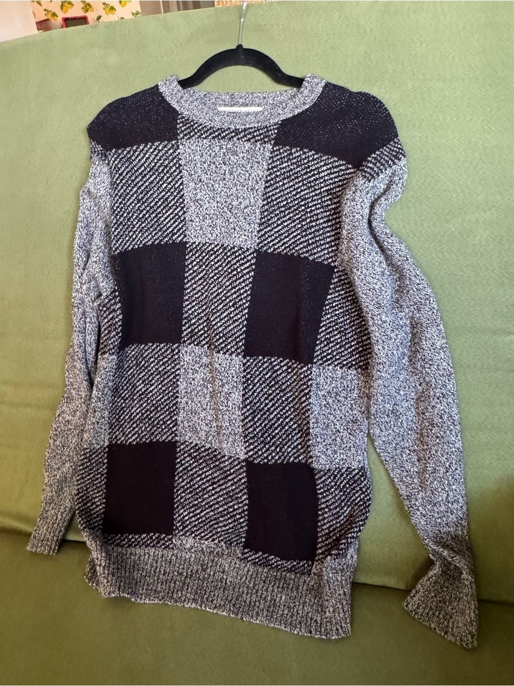 Geoffrey Beene Black and Gray Check Crewneck Sweater